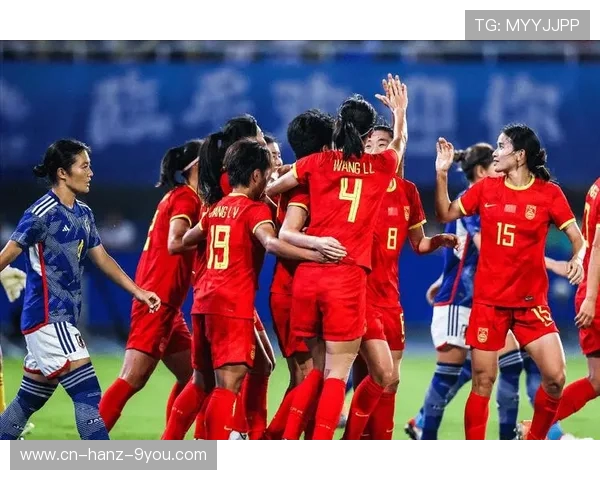 中国女足迎战伊兰力争胜利展现团队精神与拼搏意志